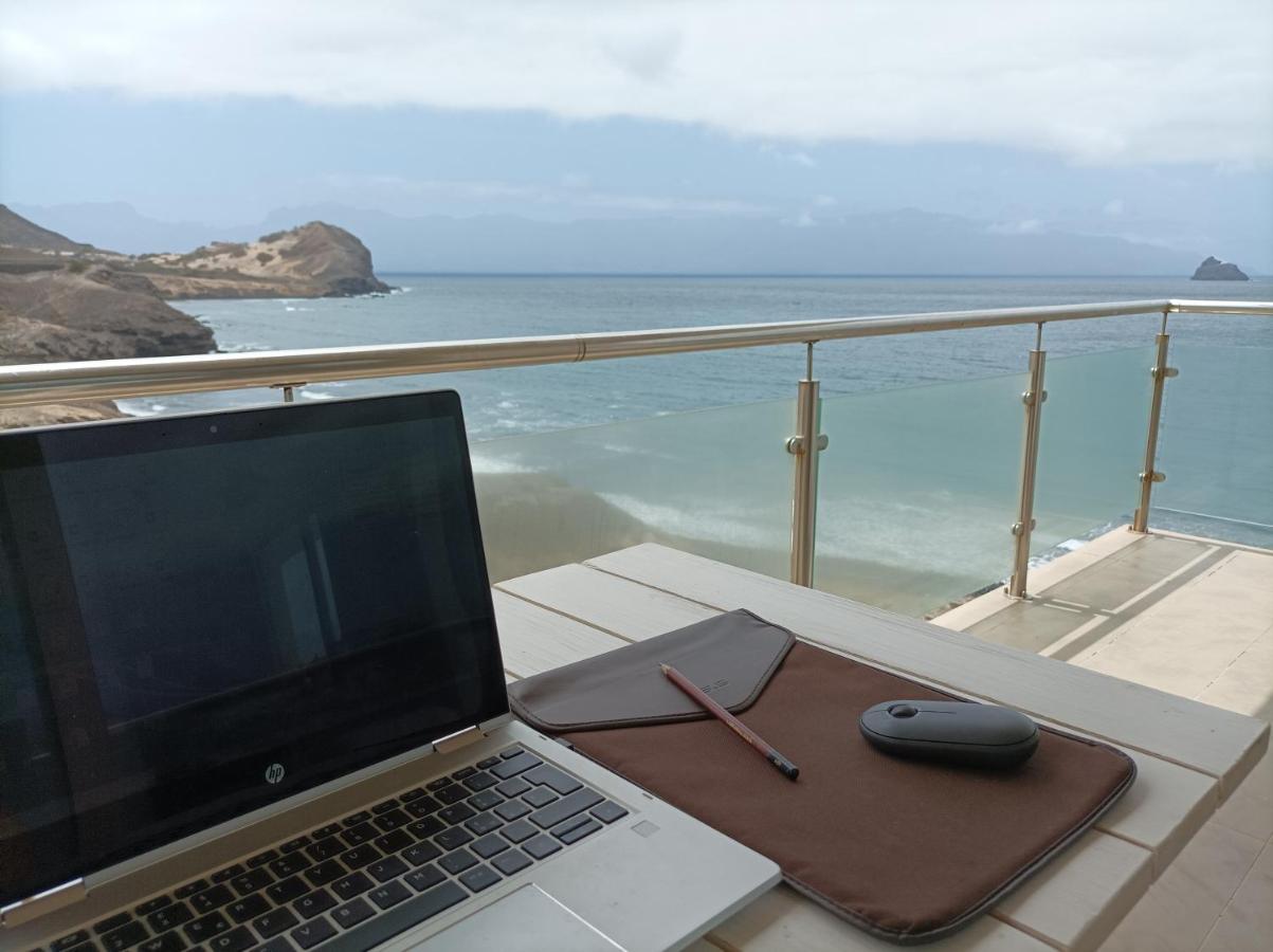 Seafront Holiday House On The Mindelo Bay Luaran gambar